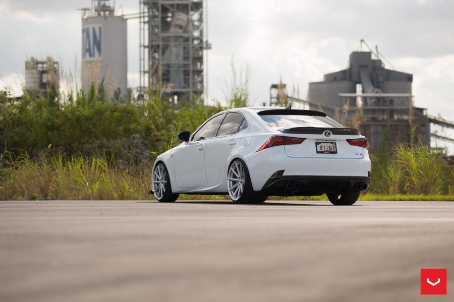  Lexus IS F on Vossen Wheels (VFS-10) 2017 года  (фото 35 из 72)